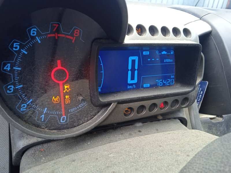 chevrolet aveo berlina hatchback del año 2012