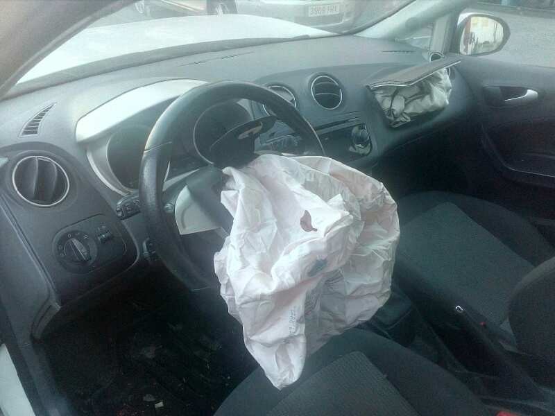 seat ibiza st (6j8) del año 2010