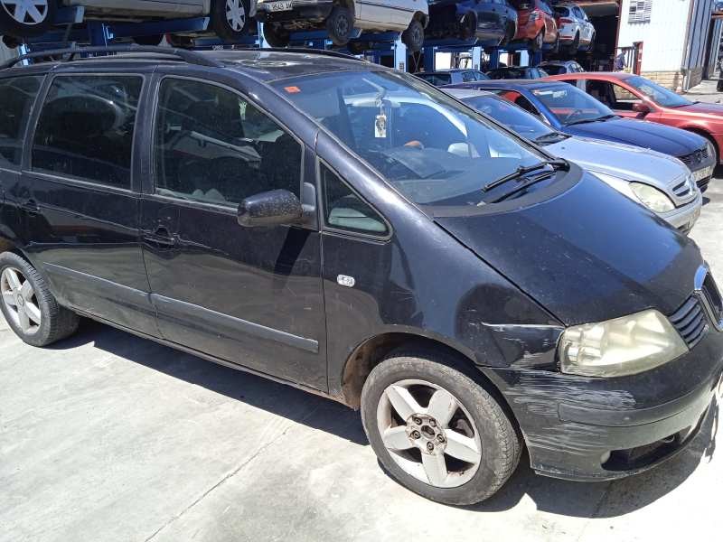 seat alhambra (7v9) del año 2004