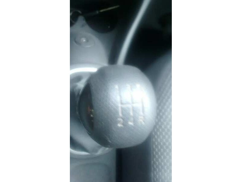 nissan micra (k12e) del año 2010