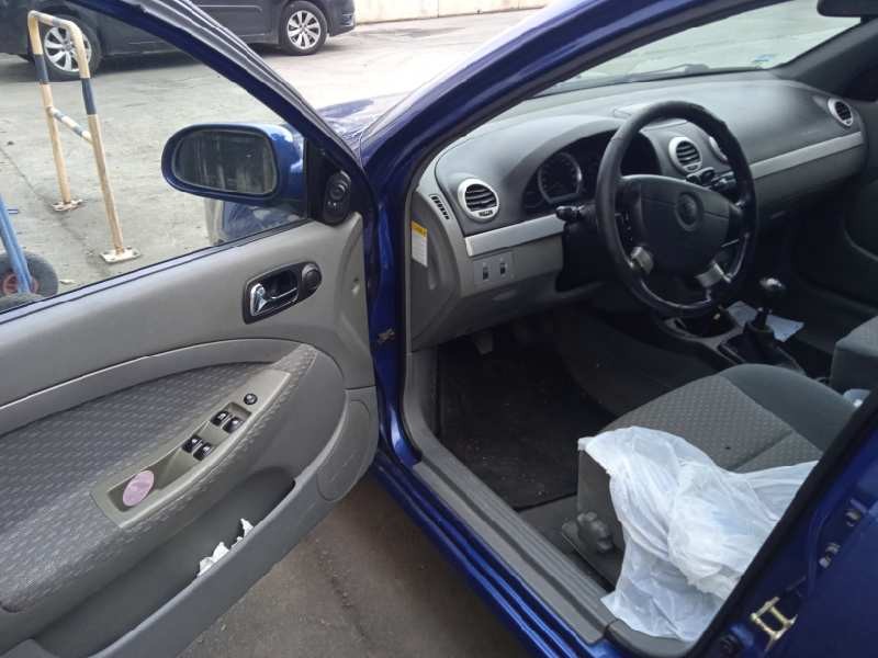 daewoo nubira berlina del año 2005