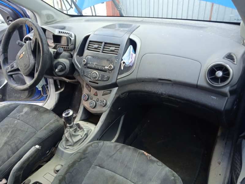 chevrolet aveo berlina hatchback del año 2012