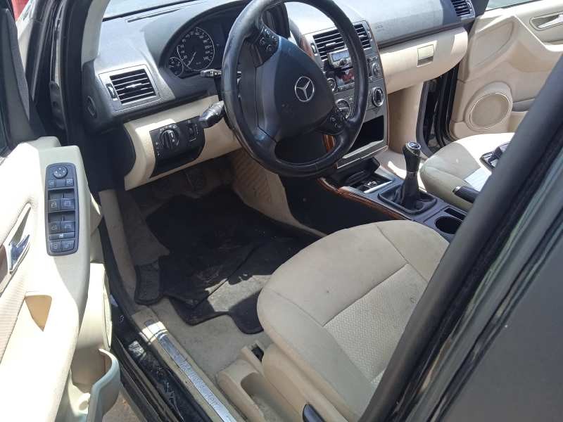 mercedes-benz clase a (w169) del año 2004