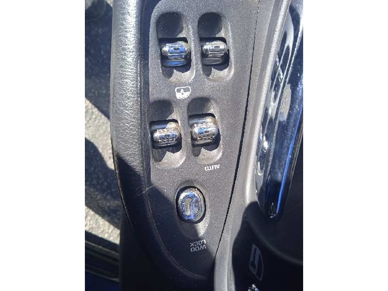 chrysler 300 m (lr) del año 2001