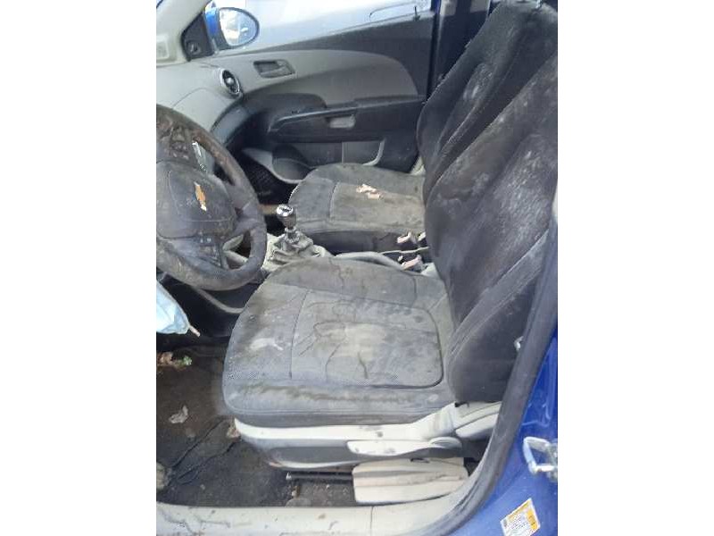 chevrolet aveo berlina hatchback del año 2012