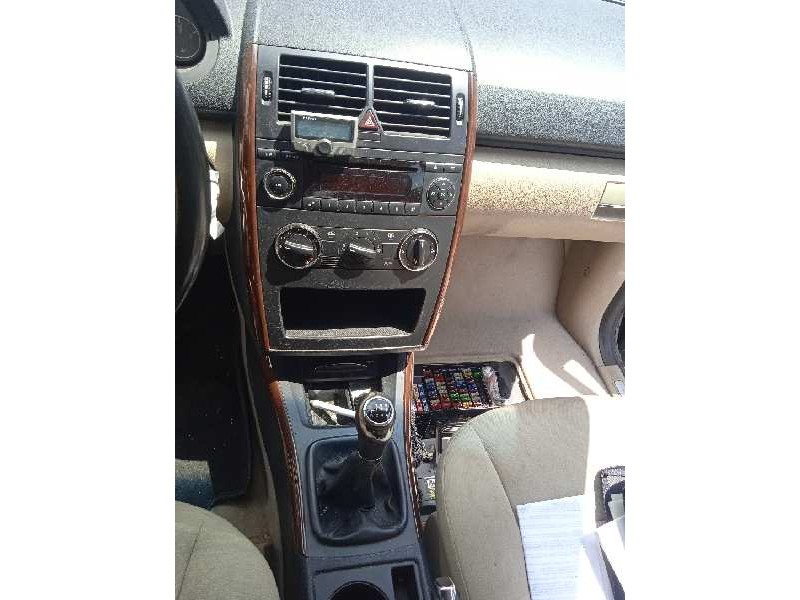 mercedes-benz clase a (w169) del año 2004