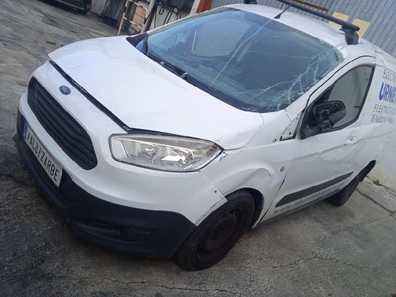 ford transit courier del año 2016