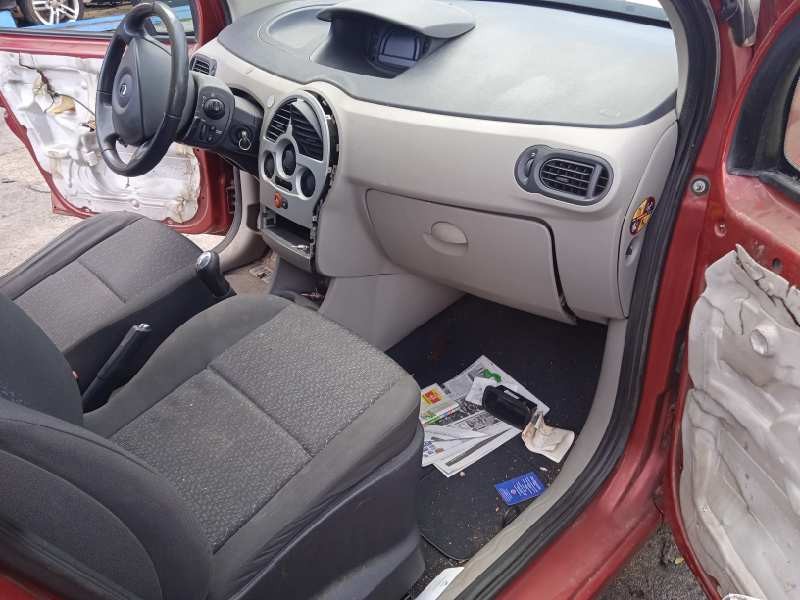 renault modus del año 2005