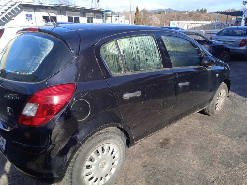 opel corsa d del año 2011