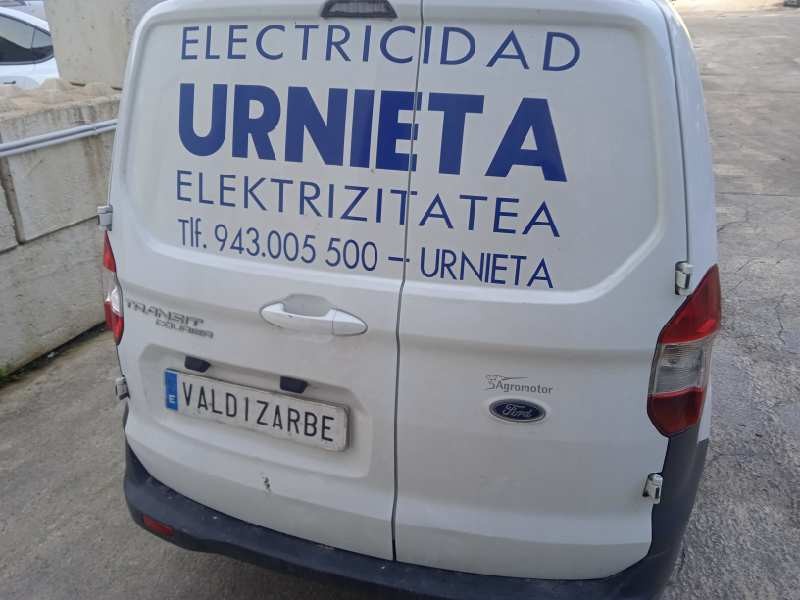 ford transit courier del año 2016