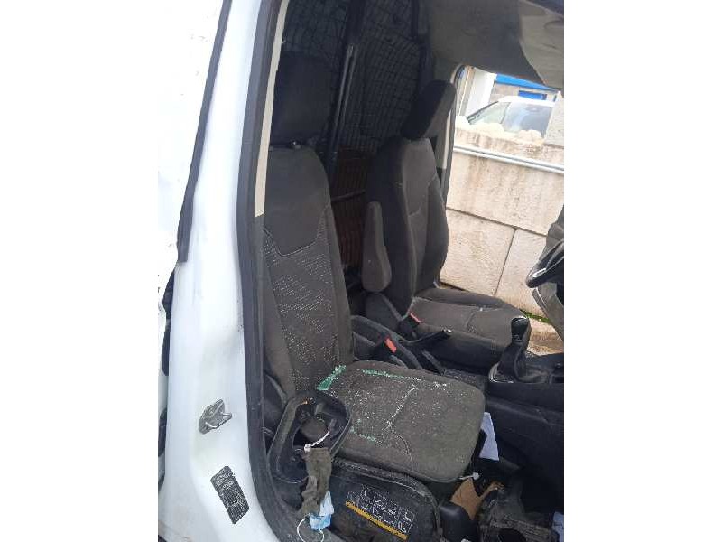 ford transit courier del año 2016