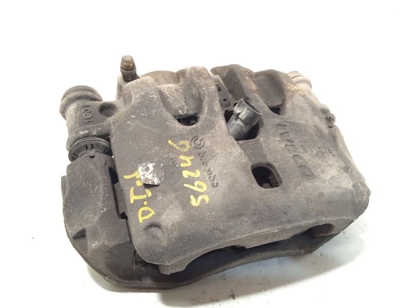 PINZA FRENO DELANTERA IZQUIERDA 5802078968 