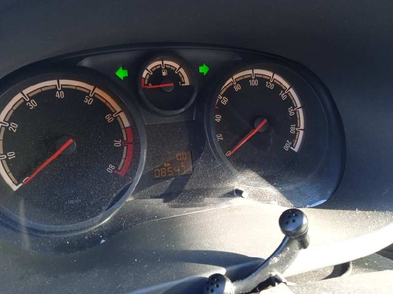 opel corsa d del año 2011