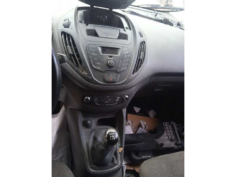 ford transit courier del año 2016