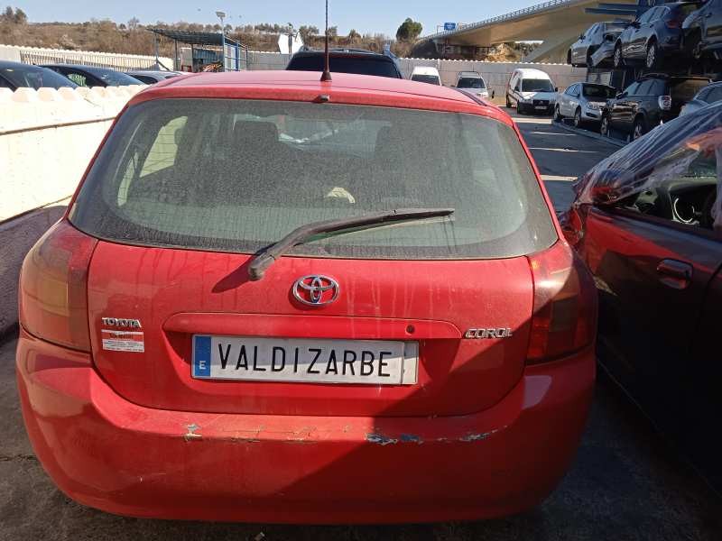 toyota corolla (e12) del año 2004