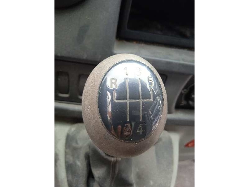 nissan interstar (x70) del año 2004