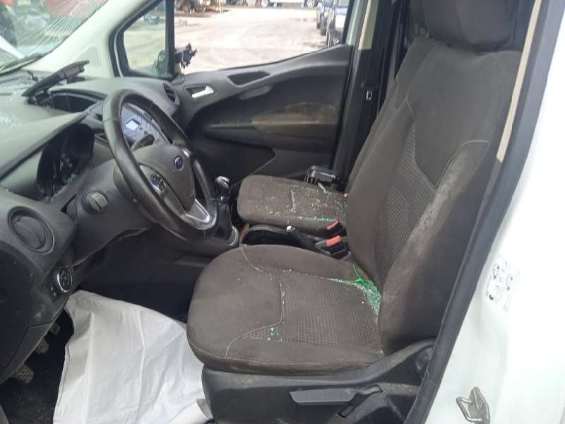 ford transit courier del año 2016