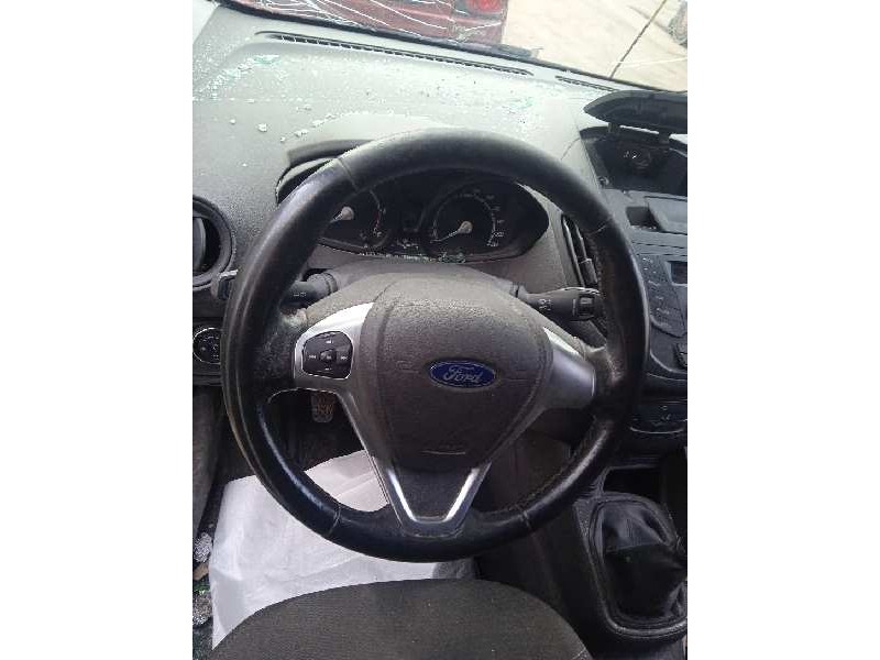 ford transit courier del año 2016