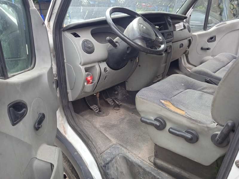 nissan interstar (x70) del año 2004