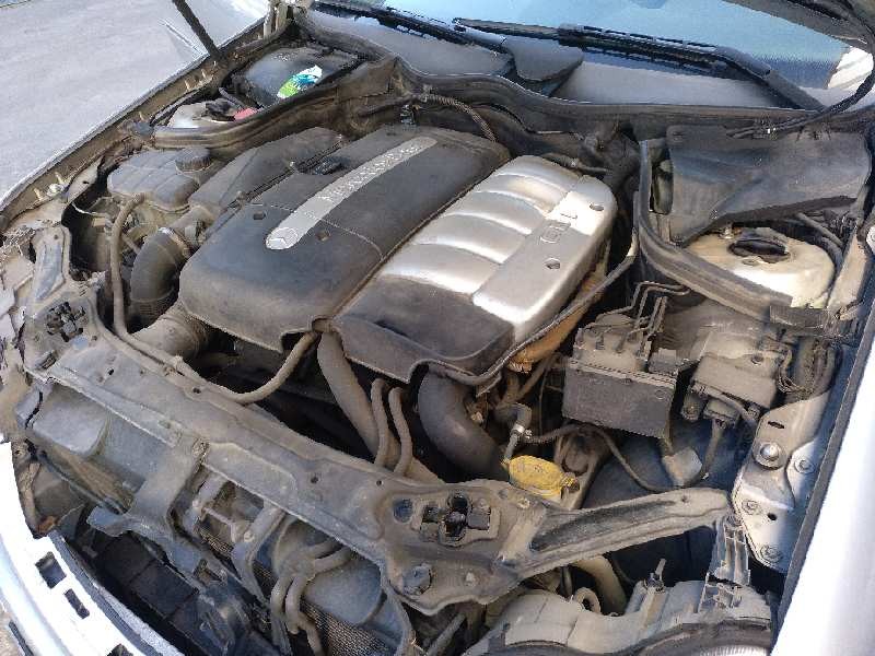 mercedes-benz clase clk (w209) coupe del año 2002