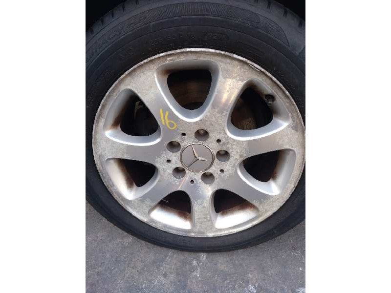 mercedes-benz clase clk (w209) coupe del año 2002