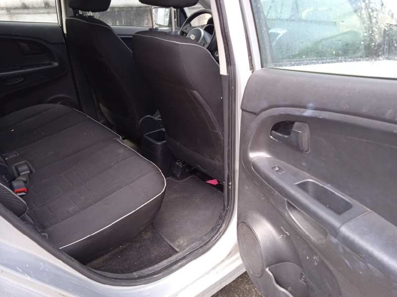 kia venga del año 2011