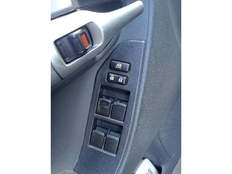 toyota verso del año 2012