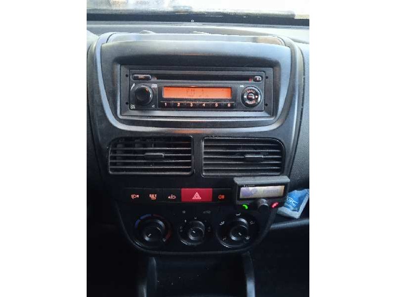 opel combo d del año 2014