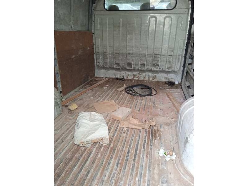 nissan interstar (x70) del año 2004