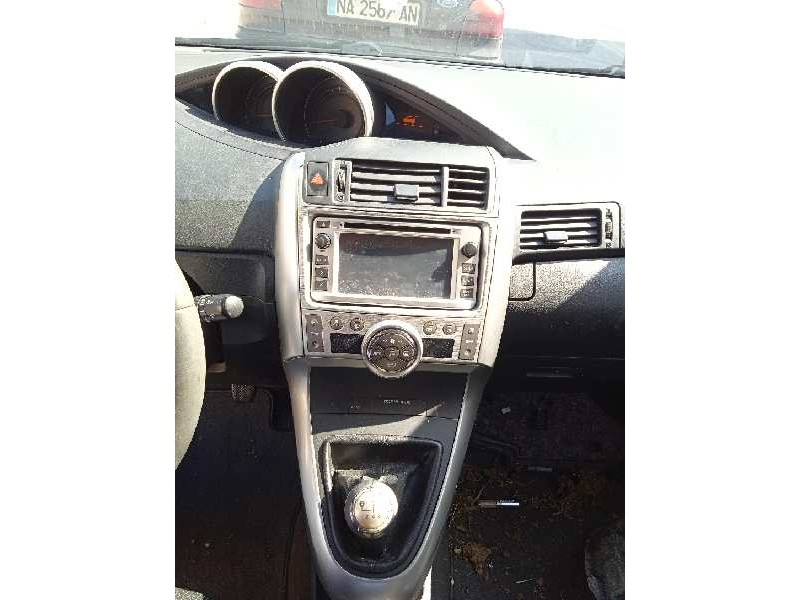 toyota verso del año 2012