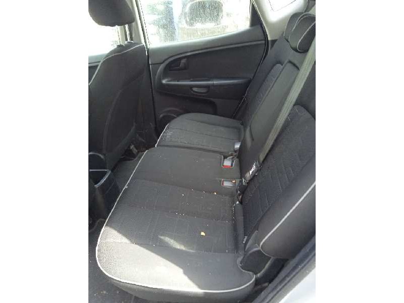 kia venga del año 2011