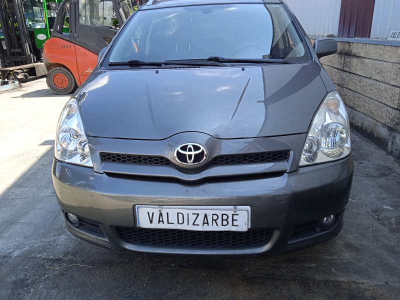 toyota corolla verso (r1) del año 2005