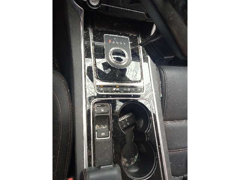 jaguar xe del año 2016