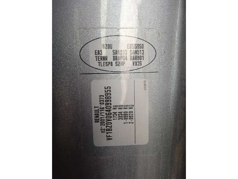 renault megane iii berlina 5 p del año 2009