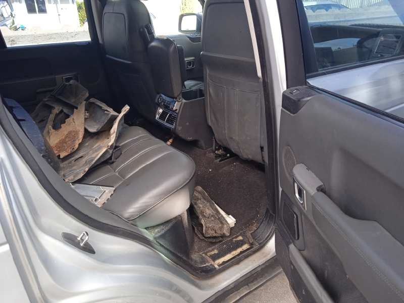 land rover range rover (lm) del año 2003