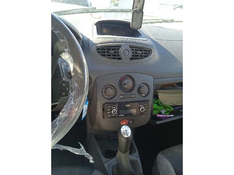 renault clio iii del año 2010