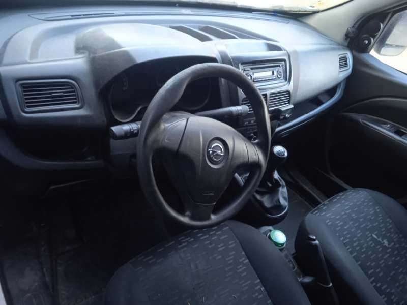 opel combo d del año 2014
