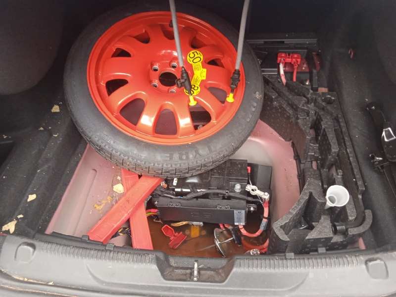 jaguar xe del año 2016