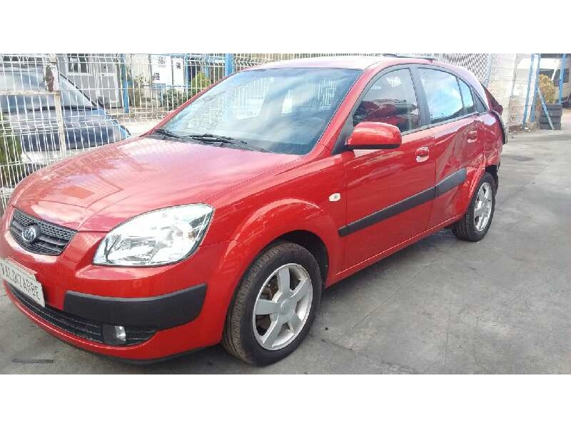 kia rio del año 2006