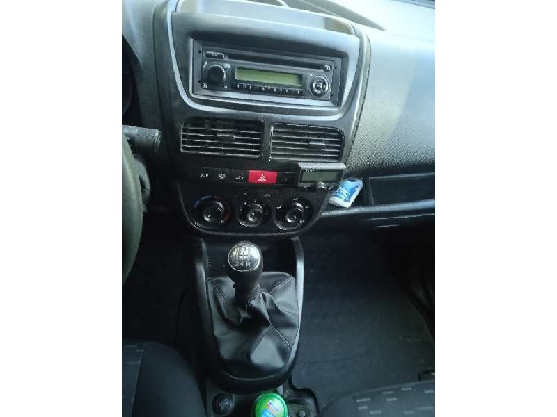 opel combo d del año 2014