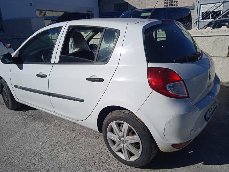 renault clio iii del año 2010
