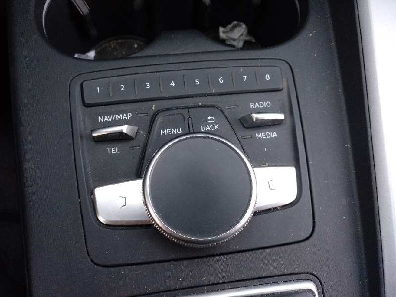 audi a4 berlina (8w2) del año 2016