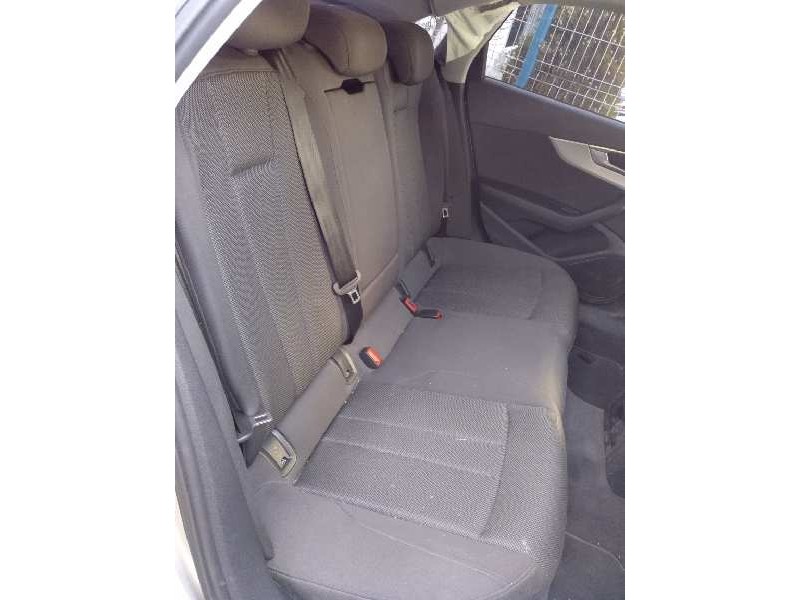 audi a4 berlina (8w2) del año 2016