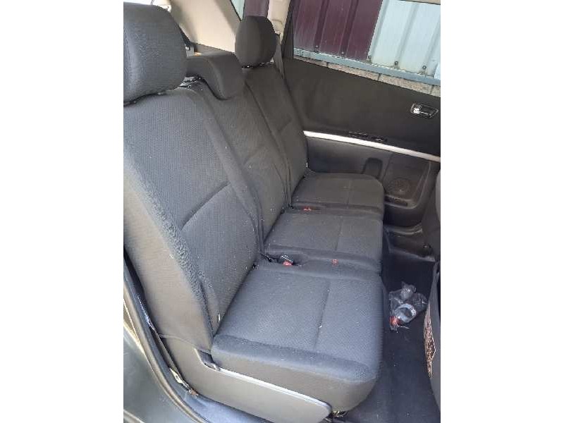 toyota corolla verso (r1) del año 2005