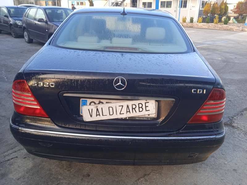 mercedes-benz clase s (w220) berlina del año 2002