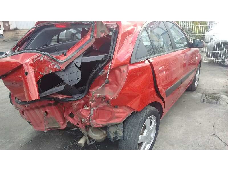 kia rio del año 2006