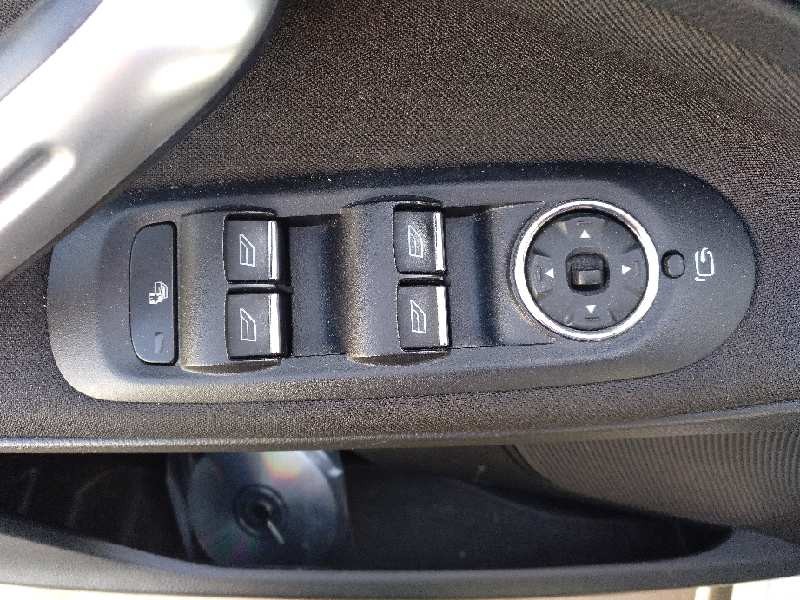 ford s-max (ca1) del año 2011