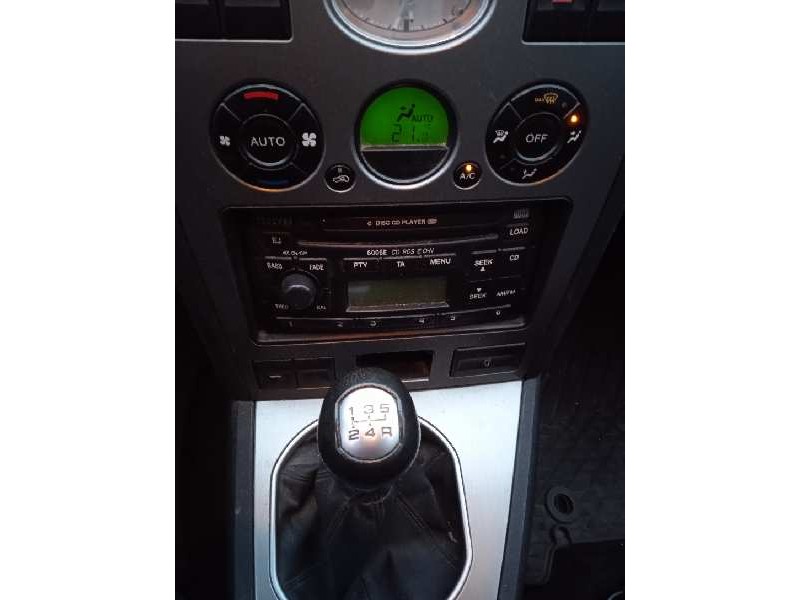 ford mondeo berlina (ge) del año 2001