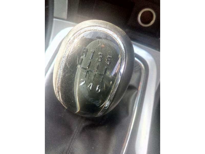 opel insignia berlina del año 2014