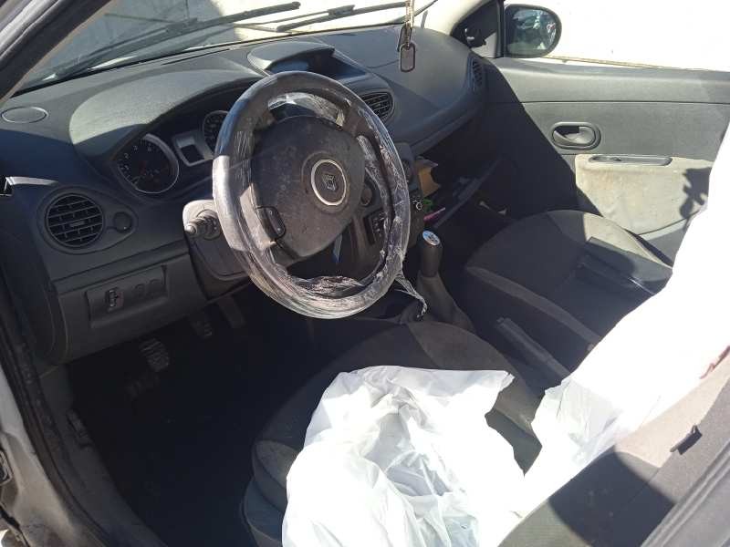 renault clio iii del año 2010